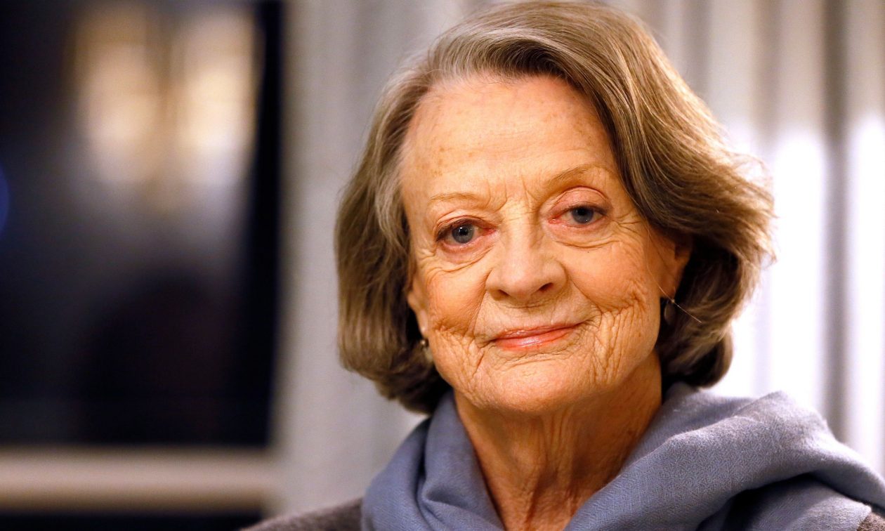 Ανάδυση Θλίψης για τον Θάνατο της Maggie Smith